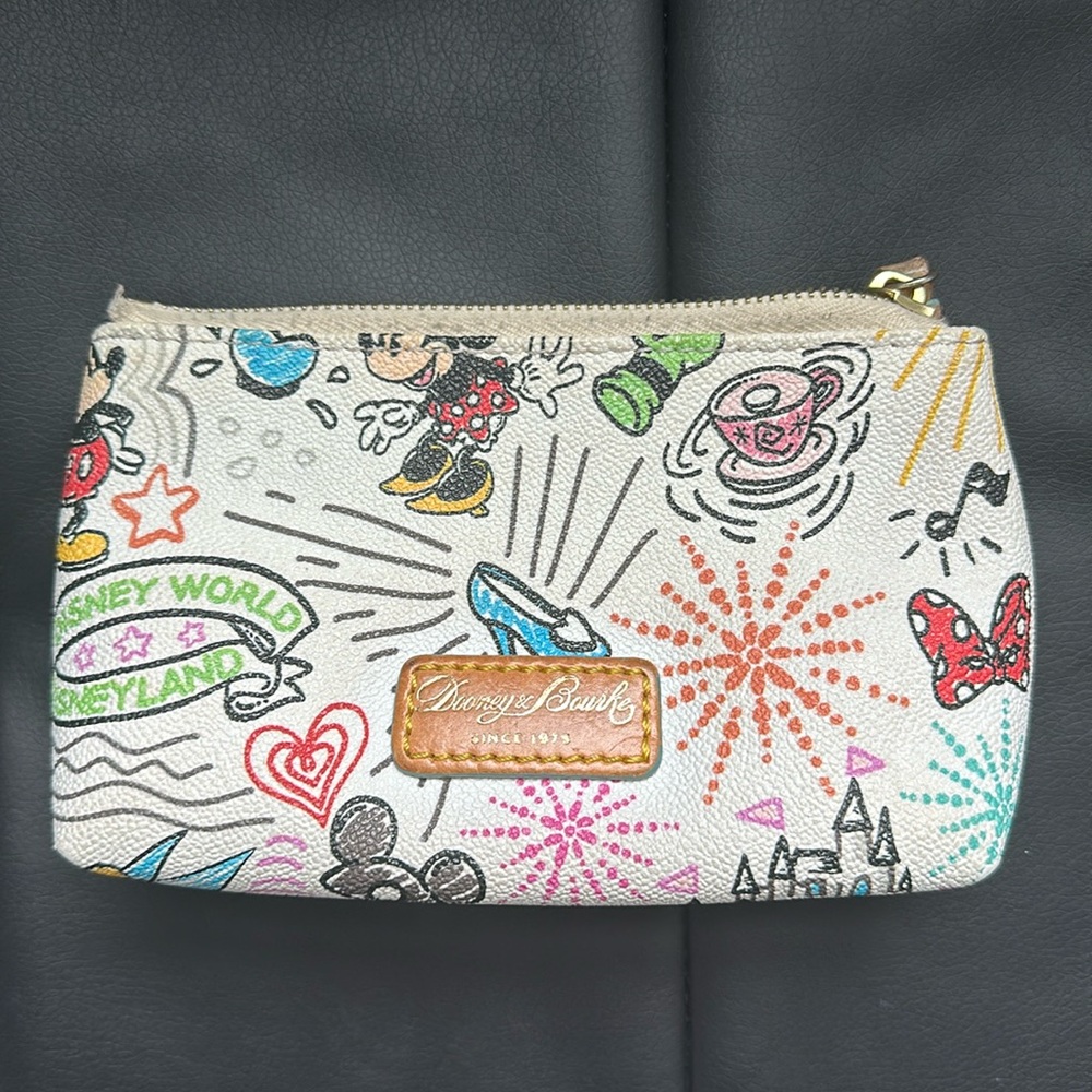 Disney Dooney & Bourke Sketch Shopper Cosmetic Bag
